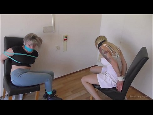 ❤️ Dipendente / legato e imbavagliato / damigella in pericolo ❤️ Video di sessoal it.filmepornonline.ru ❌❤