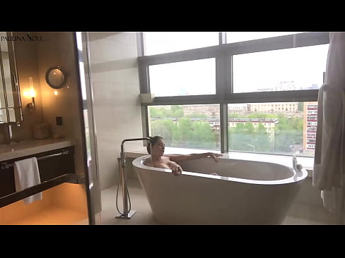 ❤️ Tremenda pupa che si masturba appassionatamente la figa in bagno ❤️ Video di sessoal it.filmepornonline.ru ❌❤