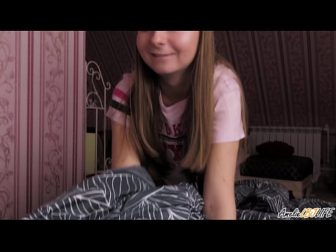 ❤️ La bionda succhia profondamente la sua migliore amica e si fa sborrare in bocca ❤️ Video di sessoal it.filmepornonline.ru ❌❤