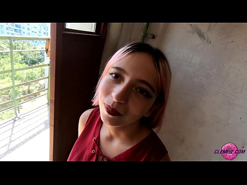 ❤️ Studentessa sensuale succhia uno sconosciuto nell'Outback - Sborra sulla sua faccia ❤️ Video di sessoal it.filmepornonline.ru ❌❤